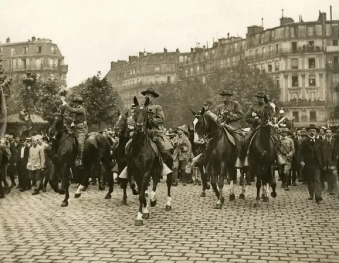 Framed Print : American officers on horseback in Paris, WW1 Framed Print : American officers on horseback in Paris, WW1