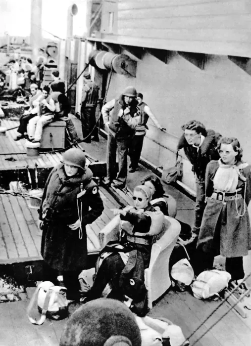 Framed Print : American Red Cross Workers watch a U-boat battle; Second Wor Framed Print : American Red Cross Workers watch a U-boat battle; Second Wor