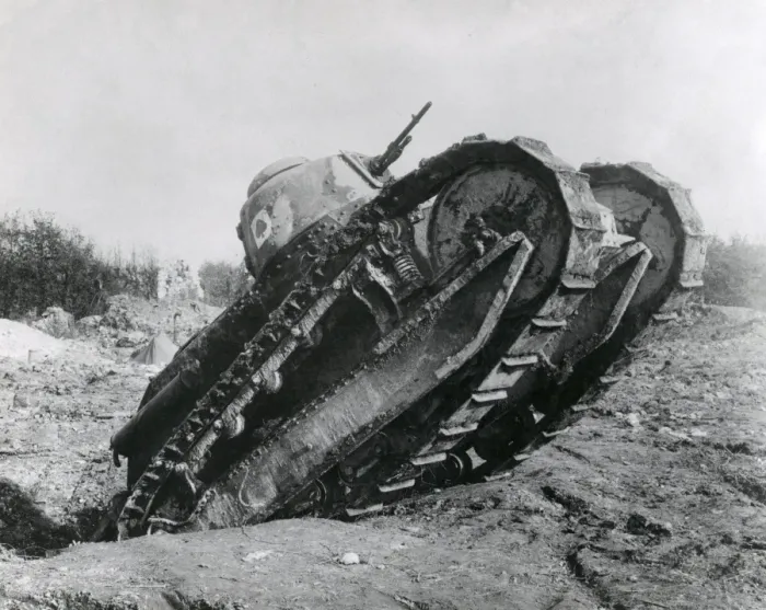 Framed Print : American tank on a battlefield, WW1 Framed Print : American tank on a battlefield, WW1