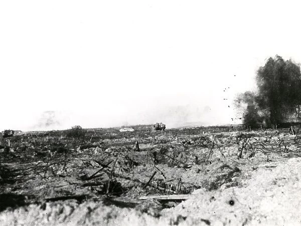 American tanks under fire, western front, WW1