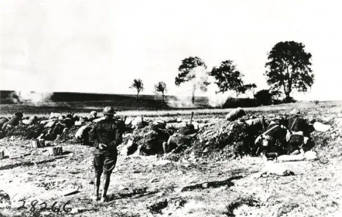 Framed Print : American troops in action, Beauges sur Aire, France, WW1 Framed Print : American troops in action, Beauges sur Aire, France, WW1