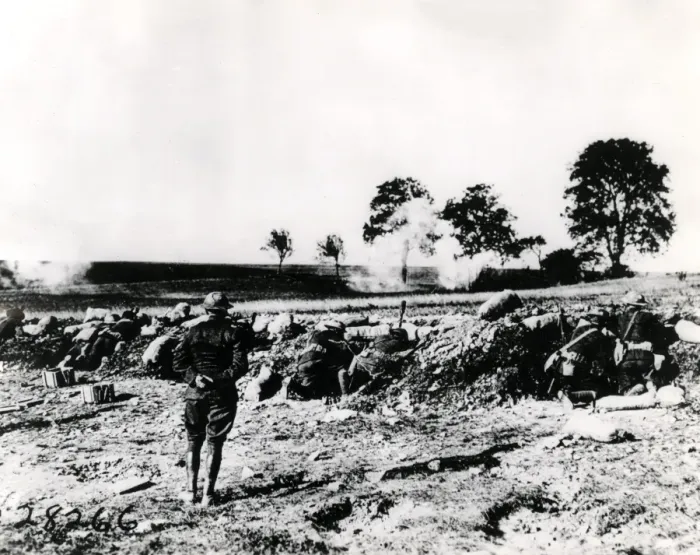 Framed Print : American troops in action, Beauges sur Aire, France, WW1 Framed Print : American troops in action, Beauges sur Aire, France, WW1