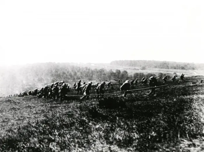 Framed Print : American troops in action at Choloy, France, WW1 Framed Print : American troops in action at Choloy, France, WW1