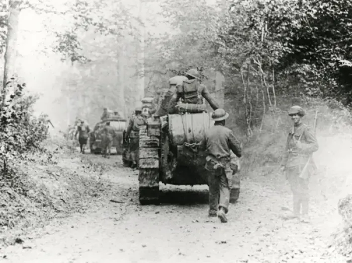 Framed Print : American troops and tanks, near Boureuilles, France, WW1 Framed Print : American troops and tanks, near Boureuilles, France, WW1