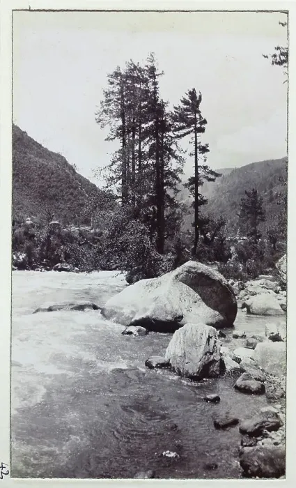 Framed Print : Ammo Chu River, from a fascinating album which reveals new details on a little-known campaign in which a British military force brushed aside Tibetan defences to capture Lhasa, in 1904