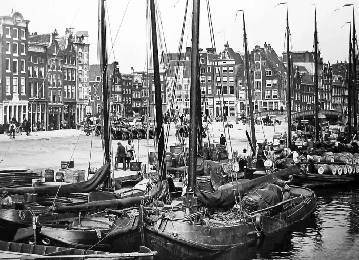 Framed Print : Amsterdam harbour, Netherlands Framed Print : Amsterdam harbour, Netherlands
