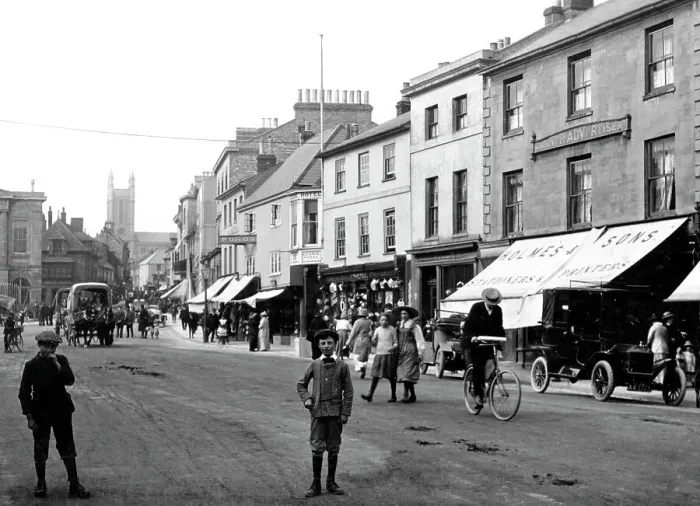 Framed Print : Andover High Street early 1900s Framed Print : Andover High Street early 1900s