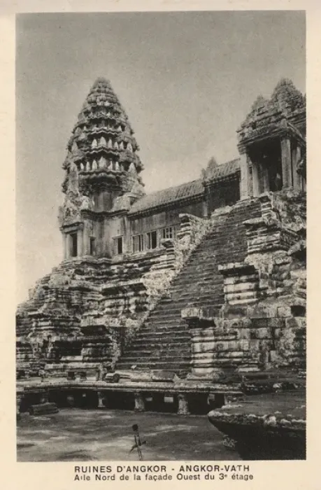 Framed Print : Angkor Wat, Cambodia - North end of the West Facade Framed Print : Angkor Wat, Cambodia - North end of the West Facade