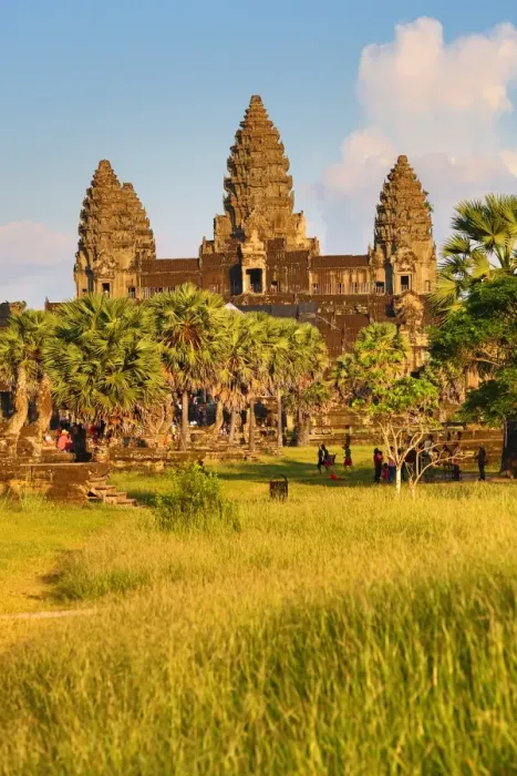 Framed Print : Angkor Wat Temple, Siem Reap, Cambodia Framed Print : Angkor Wat Temple, Siem Reap, Cambodia