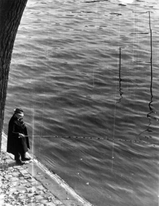 Framed Print : Angler on the Bank of the Seine, Paris Framed Print : Angler on the Bank of the Seine, Paris