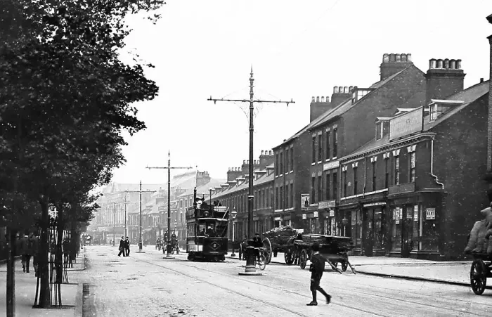 Framed Print : Anlaby Road, Hull Framed Print : Anlaby Road, Hull