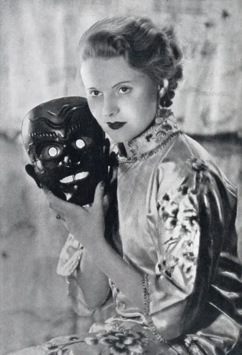 Framed Print : Ann Todd (1907 - 1993), English actress. Date: 1933 Framed Print : Ann Todd (1907 - 1993), English actress. Date: 1933