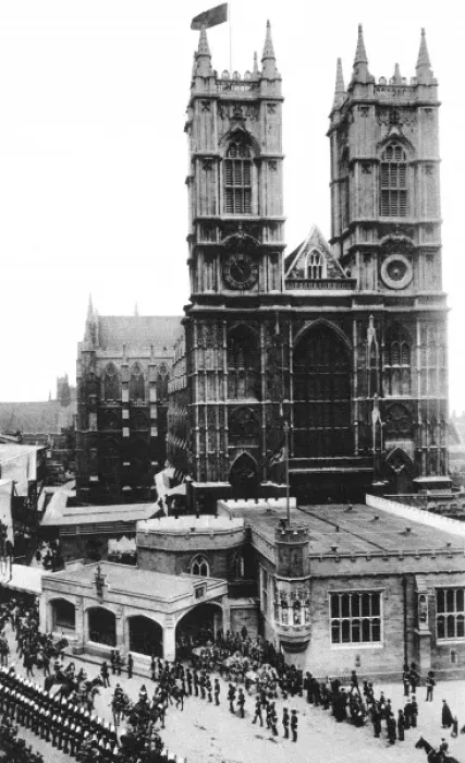 Framed Print : Annexe built on Westminster Abbey for George V coronation Framed Print : Annexe built on Westminster Abbey for George V coronation