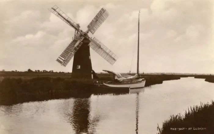 Framed Print : The Ant Windmill at Ludham, Norfolk Broads Framed Print : The Ant Windmill at Ludham, Norfolk Broads