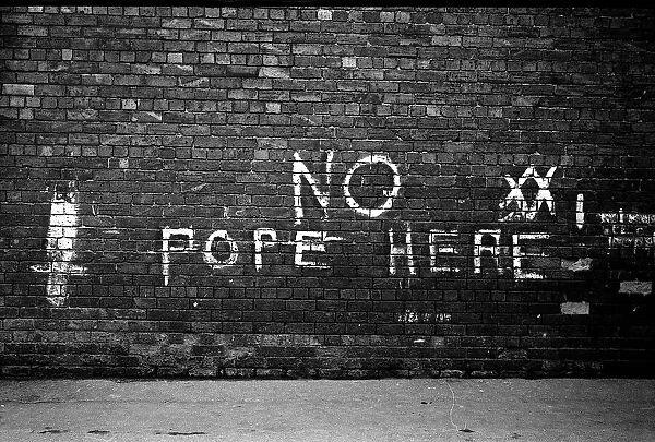 Anti-Catholic graffiti, Belfast, Northern Ireland