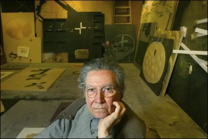 Framed Print : Antoni Tapies Framed Print : Antoni Tapies