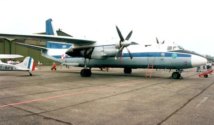 Framed Print : Antonov An-26 1604 Framed Print : Antonov An-26 1604