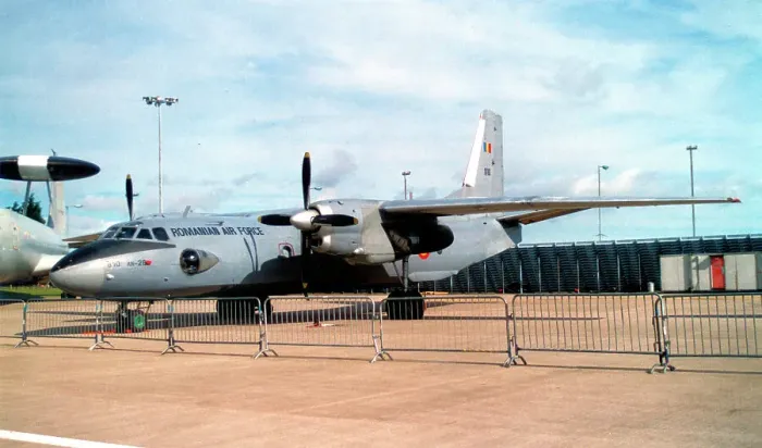 Framed Print : Antonov An-26 810 Framed Print : Antonov An-26 810