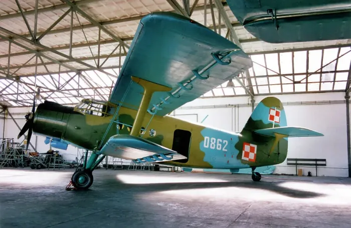 Framed Print : Antonov An-2T 0862 Framed Print : Antonov An-2T 0862