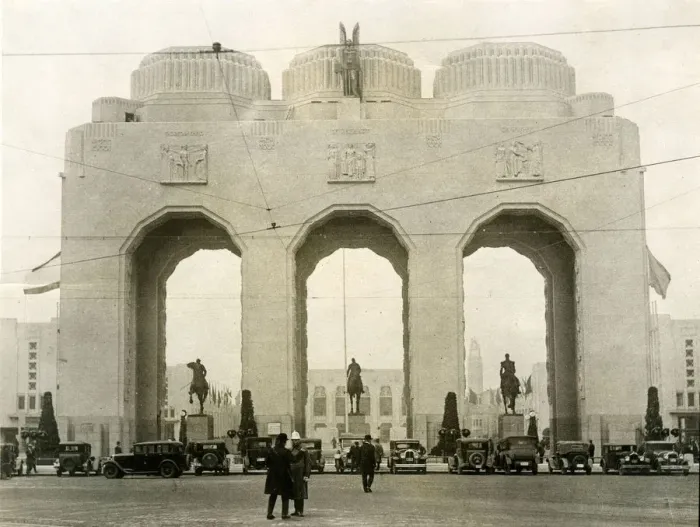 Framed Print : ANTWERP EXHIBITION 1930 Framed Print : ANTWERP EXHIBITION 1930