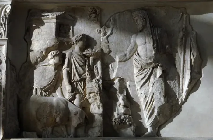 Framed Print : Ara Pacis Augustae. Aeneas sacrificing to the Penates. Relie Framed Print : Ara Pacis Augustae. Aeneas sacrificing to the Penates. Relie