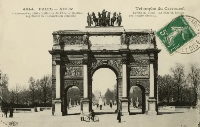 Framed Print : Arc de Triomphe de Carrousel, Paris, France Framed Print : Arc de Triomphe de Carrousel, Paris, France