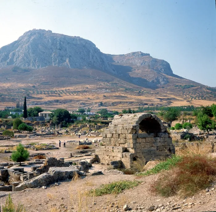 Framed Print : The archaeological site of Ancient Corinth, Greece Framed Print : The archaeological site of Ancient Corinth, Greece