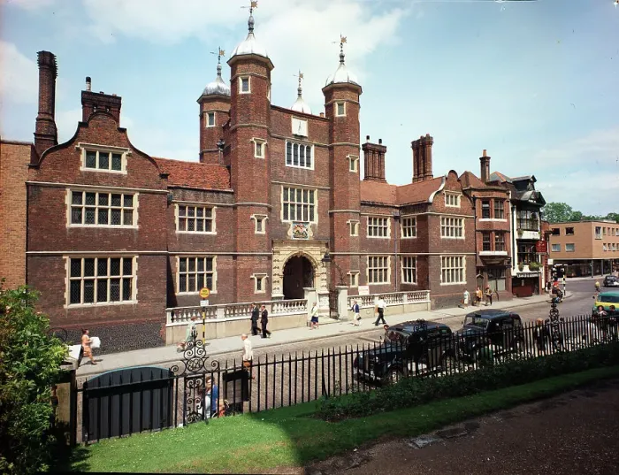 Framed Print : Archbishop Abbott's Hospital, Guildford Framed Print : Archbishop Abbott's Hospital, Guildford