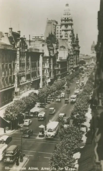 Framed Print : Argentina - Buenos Aires - Avenida de Mayo Framed Print : Argentina - Buenos Aires - Avenida de Mayo