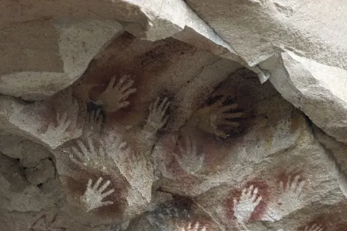 Framed Print : Argentina. Cave of the Hands. Cave paintings Framed Print : Argentina. Cave of the Hands. Cave paintings