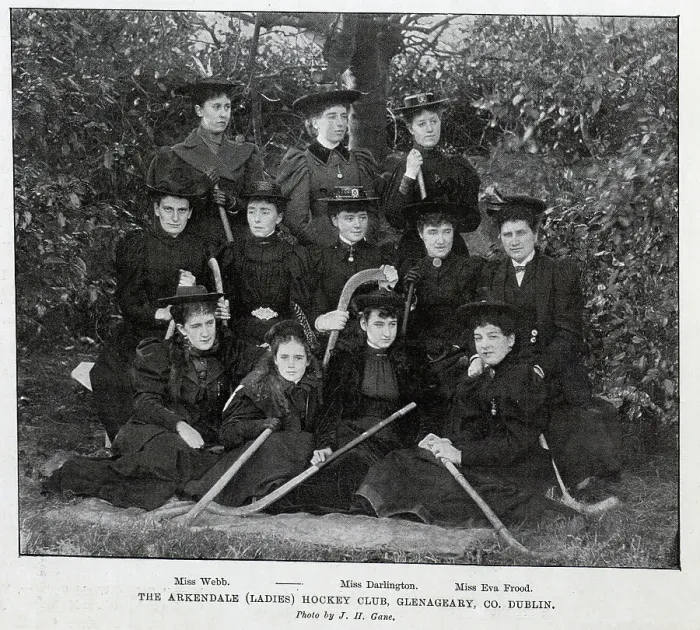 Framed Print : Arkendale (Ladies) Hockey Club, outdoor sporting portrait Framed Print : Arkendale (Ladies) Hockey Club, outdoor sporting portrait