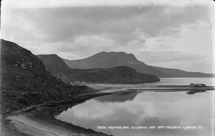 Framed Print : Armchair Bay, Ullapool and Ben Goleach Framed Print : Armchair Bay, Ullapool and Ben Goleach