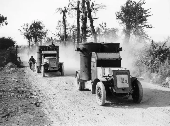 Framed Print : Armoured cars at Biefvillers, Somme, France, WW1 Framed Print : Armoured cars at Biefvillers, Somme, France, WW1