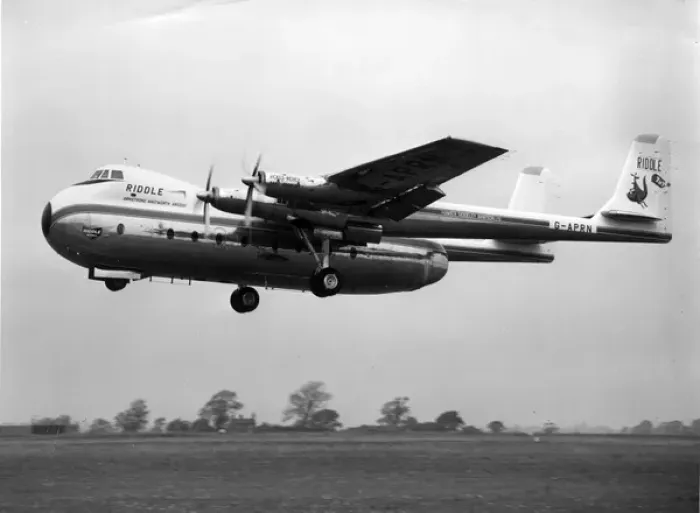 Framed Print : Armstrong Whitworth AW650 Argosy Series 100 G-APRN Framed Print : Armstrong Whitworth AW650 Argosy Series 100 G-APRN