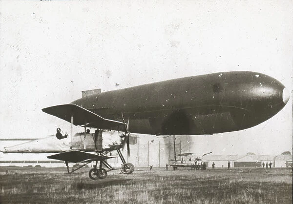Army Airship Delta on ground