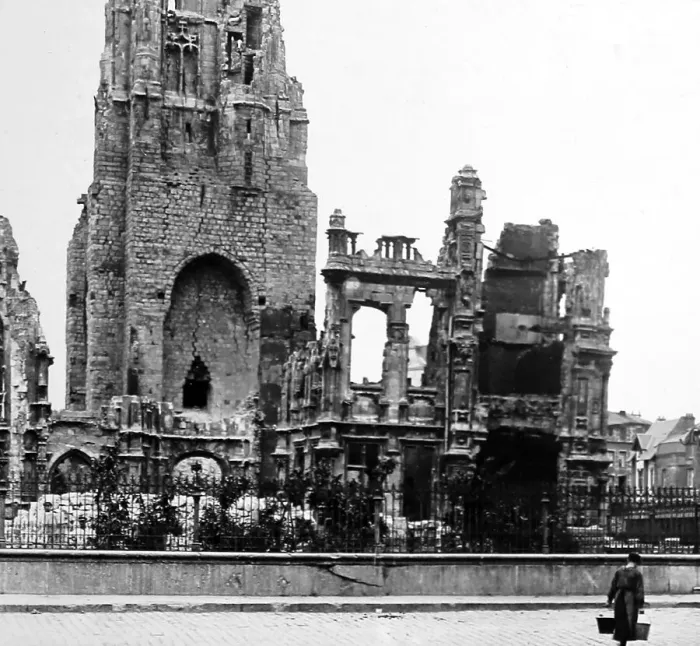 Framed Print : Arras Cathedral and Hotel de Ville - WW1 Framed Print : Arras Cathedral and Hotel de Ville - WW1
