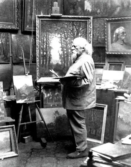 Framed Print : Artist Painter in studio Framed Print : Artist Painter in studio
