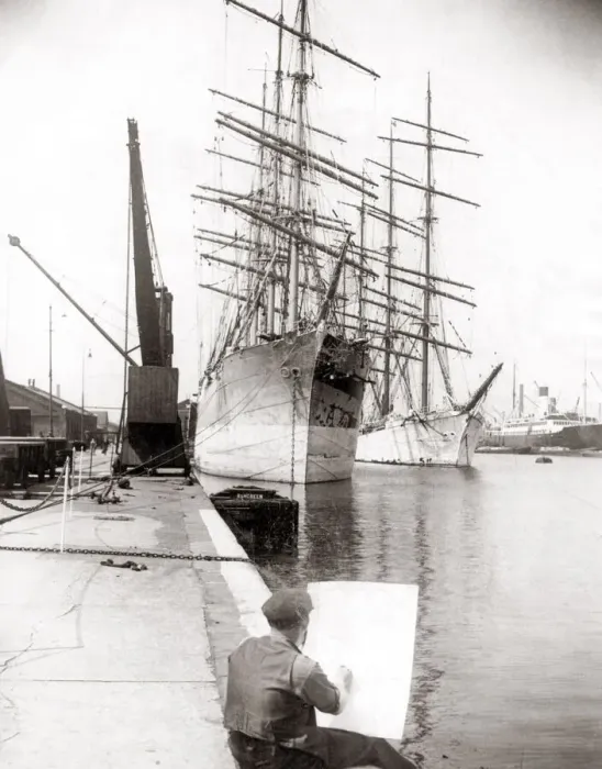 Framed Print : Artist at work, Millwall Docks, London, 1933