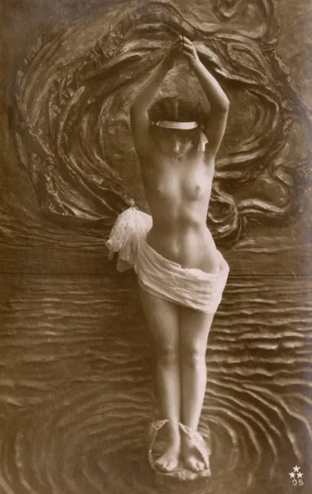 Framed Print : Artistic Italian nude standing amid stylised watery backdrop Framed Print : Artistic Italian nude standing amid stylised watery backdrop
