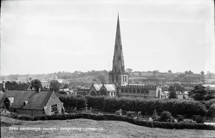 Framed Print : Ashbourne Church in Derbyshire Framed Print : Ashbourne Church in Derbyshire