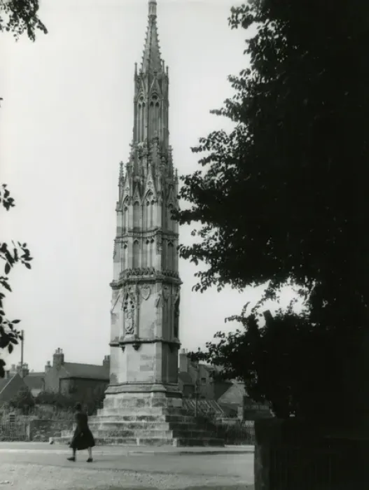 Framed Print : Ashby De-La-Zouch Cross Framed Print : Ashby De-La-Zouch Cross