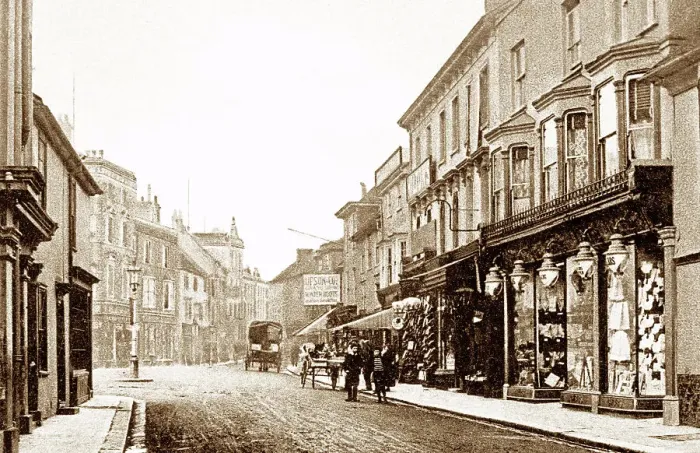 Framed Print : Ashford High Street early 1900s Framed Print : Ashford High Street early 1900s