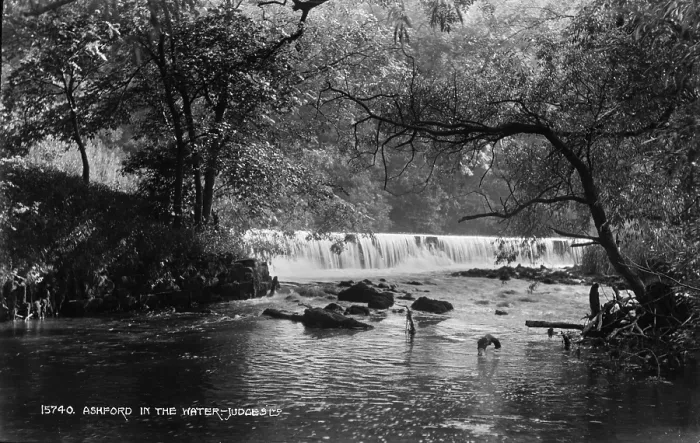 Framed Print : Ashford in the Water Framed Print : Ashford in the Water