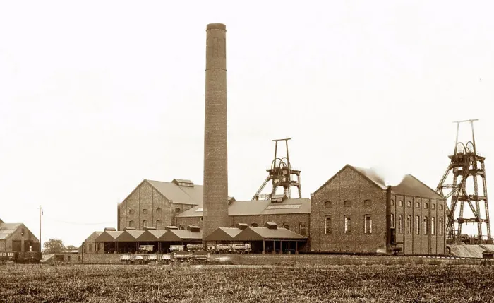 Framed Print : Askern Main Colliery early 1900s Framed Print : Askern Main Colliery early 1900s