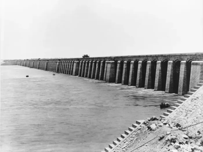 Framed Print : Assiut Barrage on the Nile Framed Print : Assiut Barrage on the Nile
