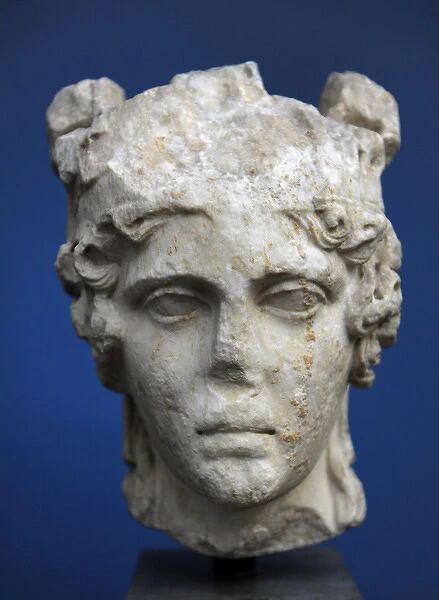 Athena Parthenos. Amelia, Italy. AD 100-150. Bust