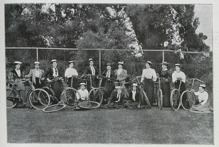 Framed Print : Atlanta Women's Cycling Club, New Zealand Framed Print : Atlanta Women's Cycling Club, New Zealand