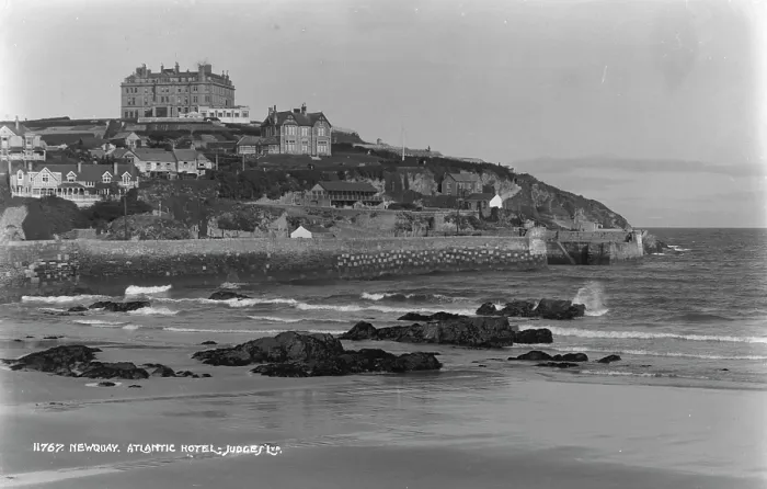Framed Print : Atlantic Hotel in Newquay Framed Print : Atlantic Hotel in Newquay