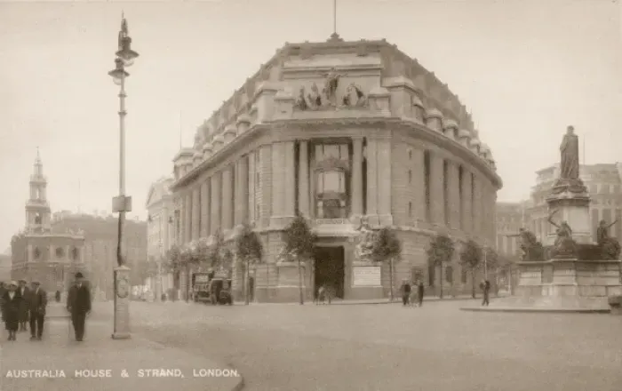 Framed Print : Australia House c. 1920 Framed Print : Australia House c. 1920