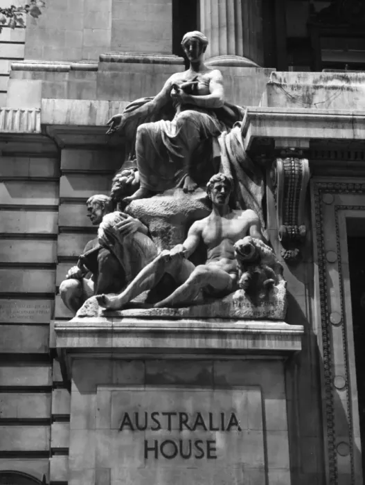 Framed Print : Australia House Statue Framed Print : Australia House Statue